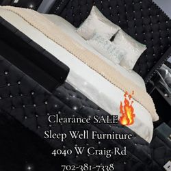 ✨️ King, Cal King, Queen Bed Frame ✨️ Furniture Sectionals, Bedrooms, Dining Avail 