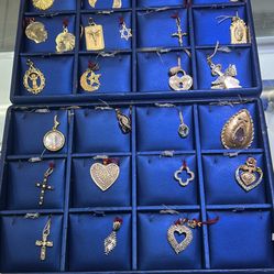 Women’s Pendants 