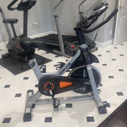 YOSUDA YB001R Magnetic Exercise Bike