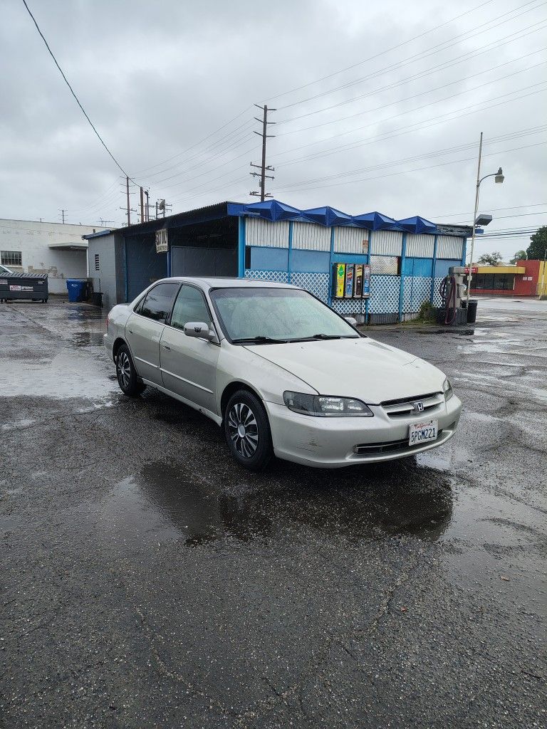 1998 Honda Accord