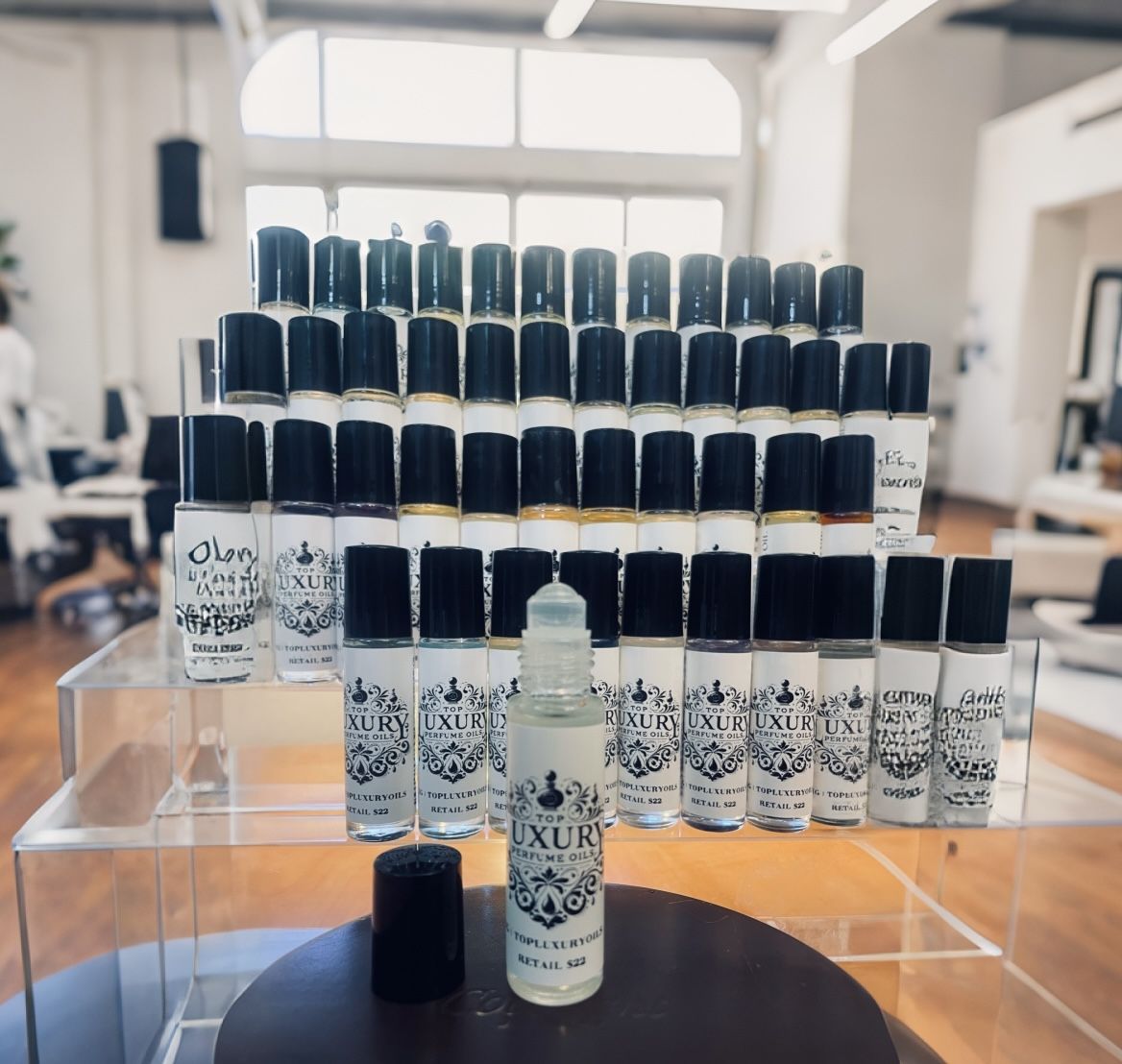 π $5 Wood, Sage & Sea Salt Luxury Perfume Oil πΏ 10 mL Roll-On β Fresh & Invigorating Pickup Location: Durango & 215 Experience the perfect blend of