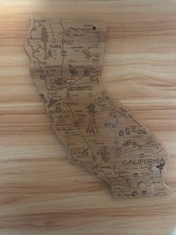 Wooden California Map Wall Décor – $5