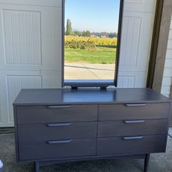 Refurbished 6 Drawer Dresser With Mirror   