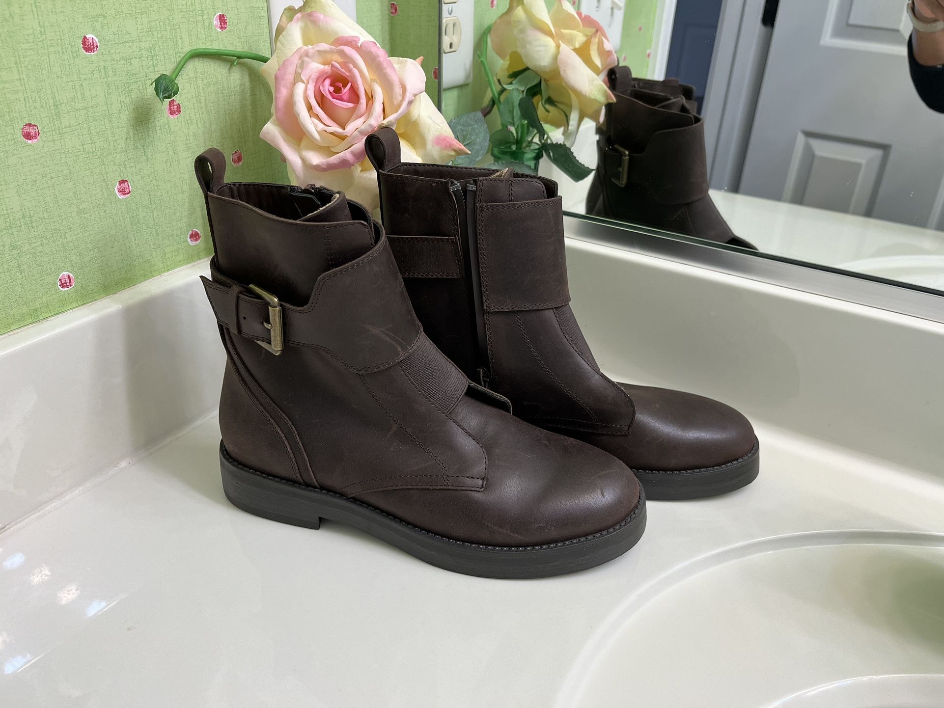 BLONDO BOOTS SIZE 6