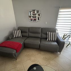 Sofa & Recliner