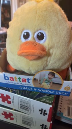 Wag n waddle walking plush duck
