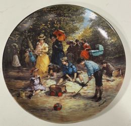 VTG "Die Familie Kappelmann" (The Holiday Week of the Family Kappelmann) collector's plate series