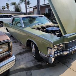 Lincoln Continental