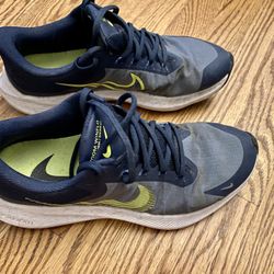 Nike Zoom Winflo Shoes - Men’s Size 10