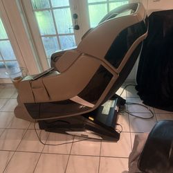 MASSAGE CHAIR   INTERTEK MODEL IT-RIAGE-X3 
