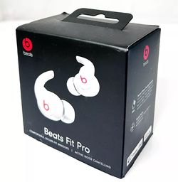 BEATS FIT PRO (WHITE COLORWAY) 
