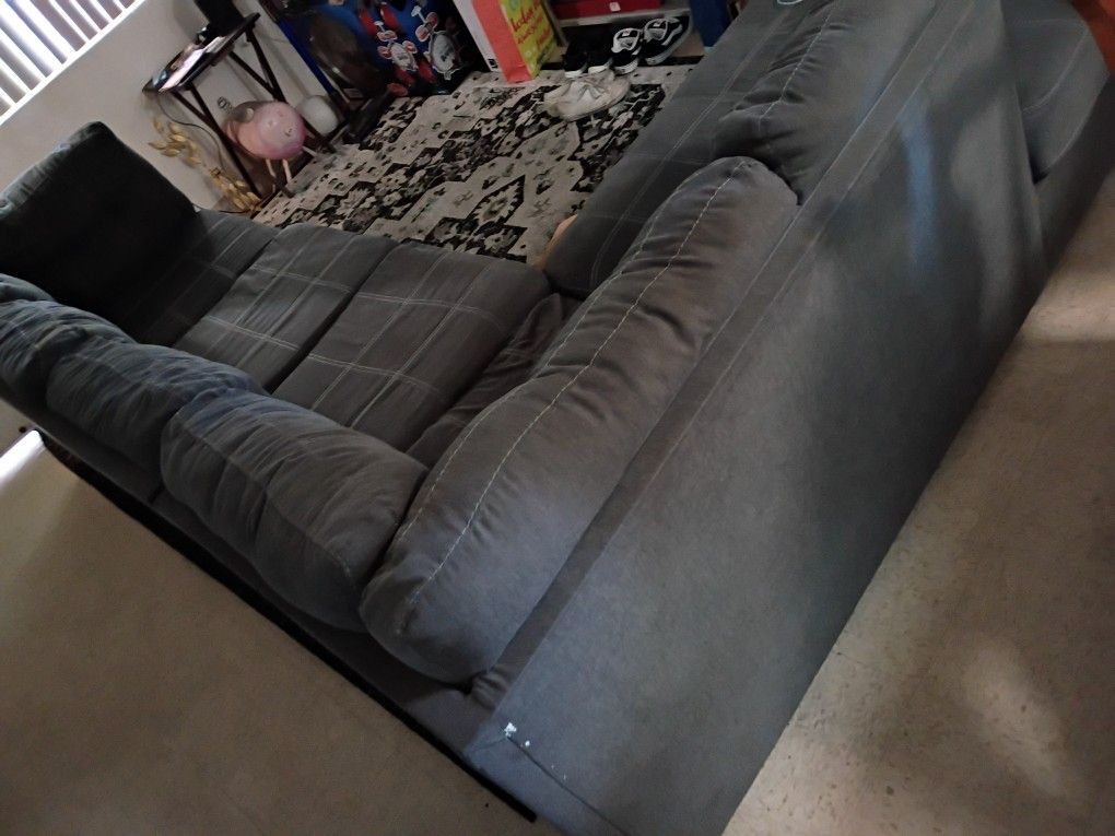 Sofa 