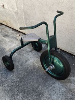 Rare Vintage 1960s cast iron Tricycle