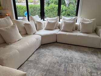 Large Cream Sectional couch Sofa with Pillows