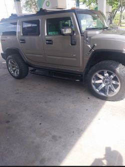 2004 Hummer H2