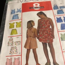 Size 3-4_.5 For Little Girls 