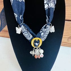 Bandana Necklace Summer Beach Necklace For Women Adjustable Tie-on Bandana Fashion 