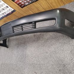 BRAND NEW FRONT BUMPER CADILLAC DEVILLEE 00-05 WITH FOG LIGHTS SEE PICTURES FOR DETAILS IN ALTOONA 