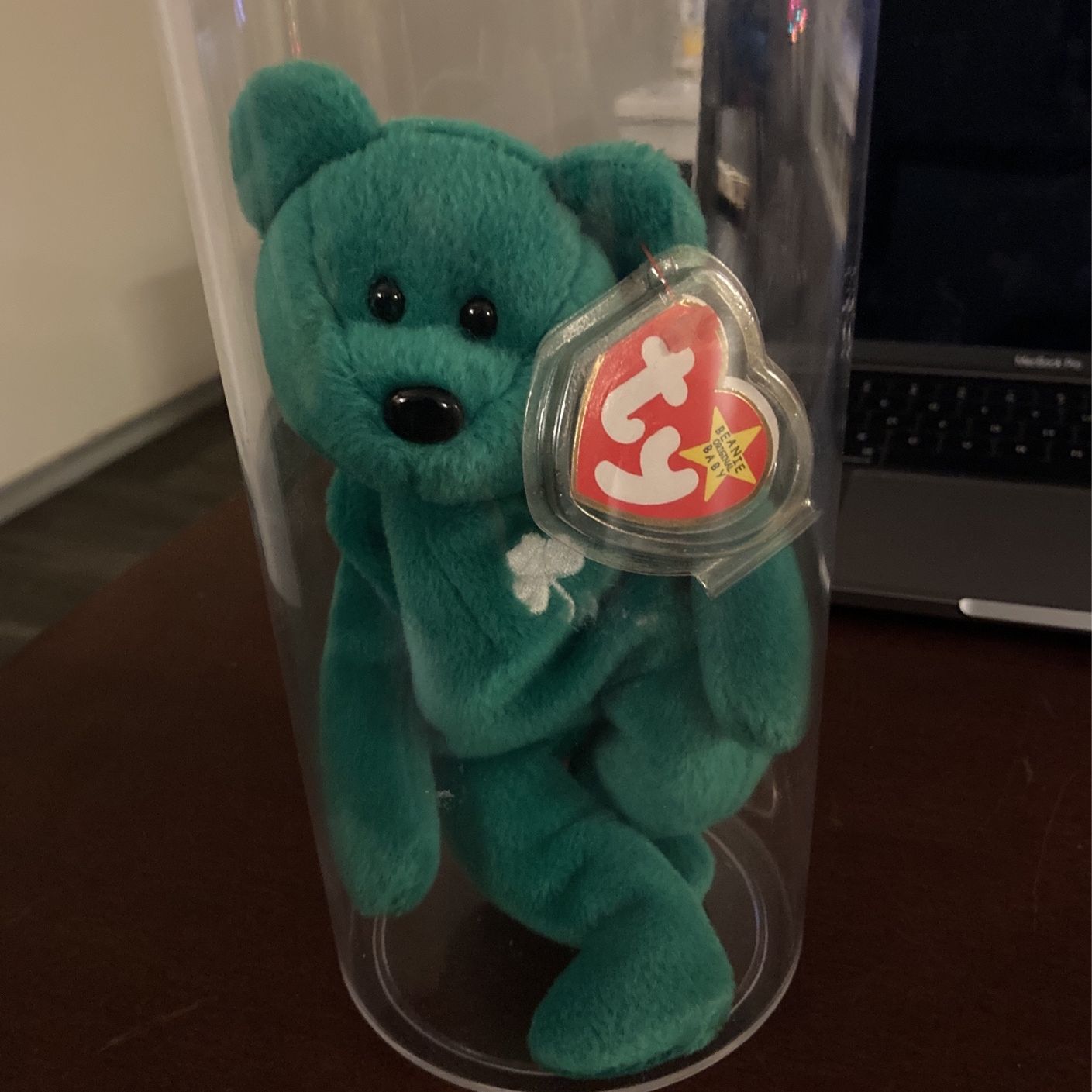 Mint condition Erin beanie baby