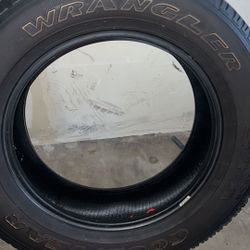275/60/r20 Goodyear