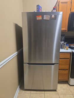 Insignia Stainless Steel Bottom Freezer Refrigerator