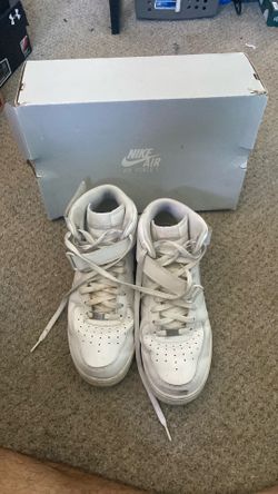 High top Airforce 1’s — men’s size 11