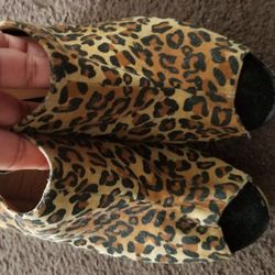 Cheetah Print Peeptoe Wedge Heels size 10