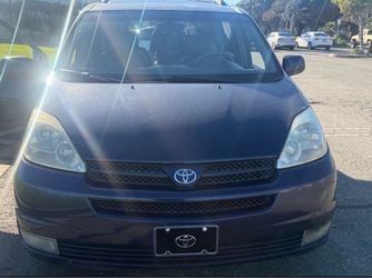 2004 Toyota Sienna