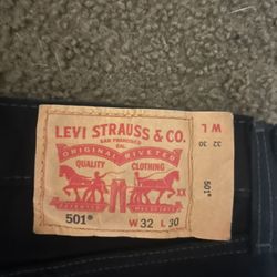 Black 501 Width 32 Length 30