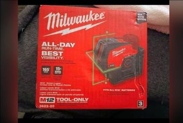 Milwaukee M12 Green Cross Line Laser Level
