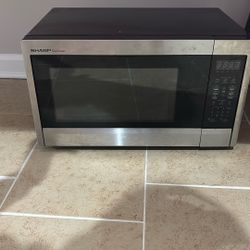 LG Microwave 