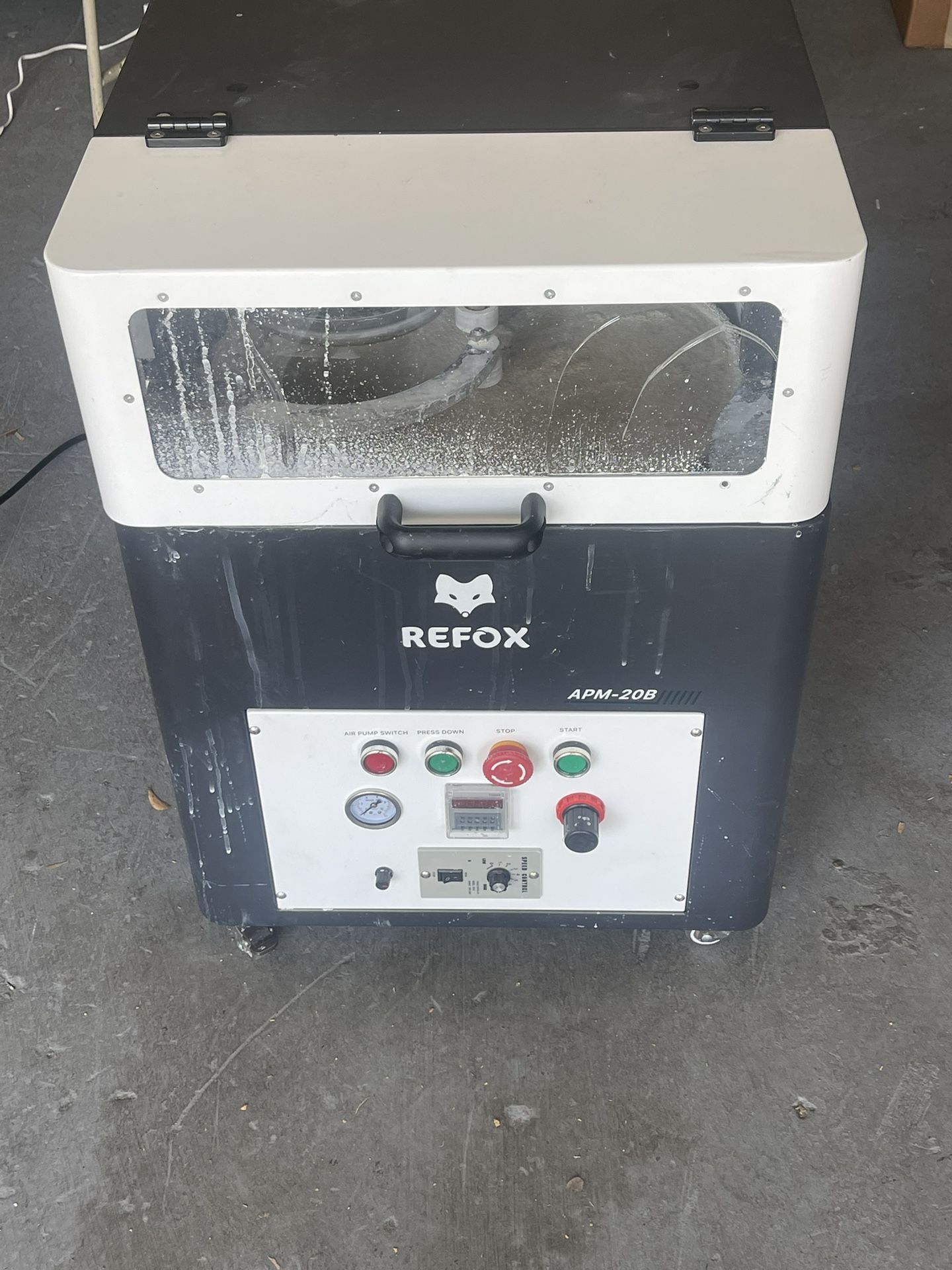 REFOX APM-20B Automatic Grinding and Polishing Machine for Mobile Screen Scratch Removal - 2 Slots