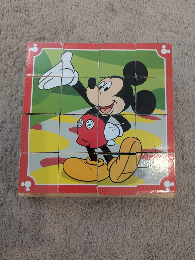 Mickey Mouse Cube Puzzle