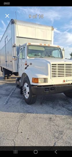 2001 International 4700  24ft  W/ Lifegate Fresh Overhaul Engine New Transmission 6sp Manual No Cdl Needed