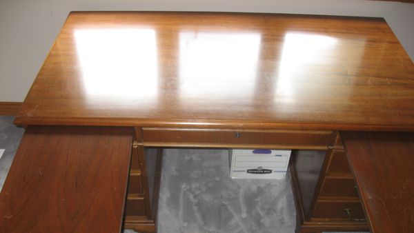 Jackson Walnut Desk Antique Desk For Sale In San Diego Ca Offerup