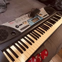 Yamaha PSR-170 portable electronic keyboard.  