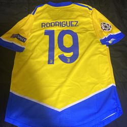 Jueventus Soccer Jersey Size L Rodríguez 