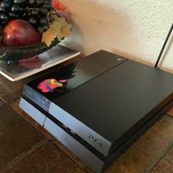 PlayStation 4