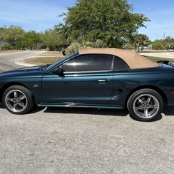 1995 Ford Mustang