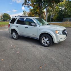 08 Ford Escape 