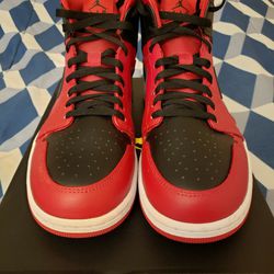 Nike Jordan 1 Mid Gym Red/Black Size M11 