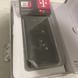 Google Pixel 3a 64 G Black Refurb In Box 
