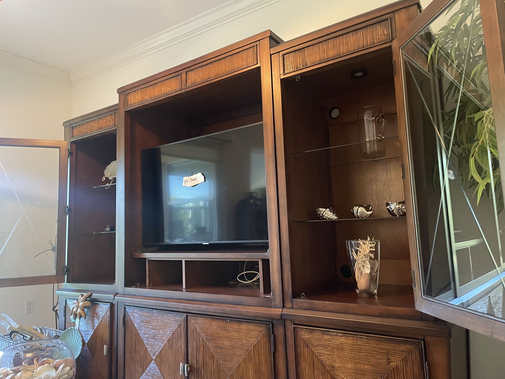 TV hutch!