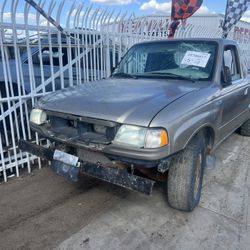 2004 Mazda B2300/ Ranger  For Parts 