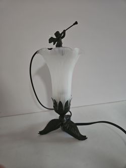 Vintage Cherub Night Light Lamp  -  Glass Lily Shade, Metal Base