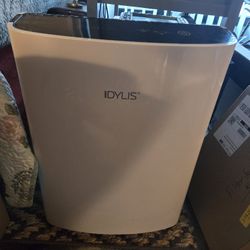 Idylis 3-Speed (Covers: 310 Sq.-ft) Hepa White Air Purifier ENERGY STAR