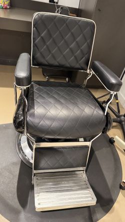 Onyx Barber Chair