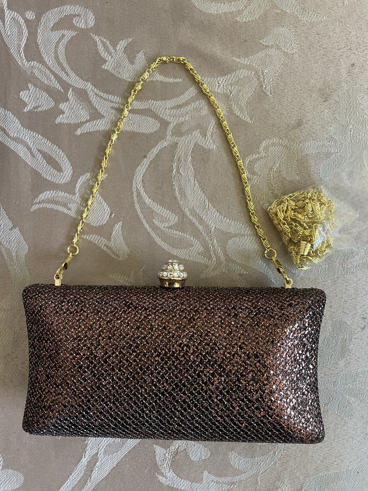 Elegant Luxurious Crystal Clutch