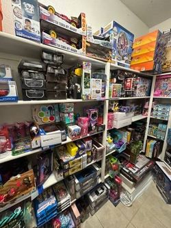 TOYS TOYS & MORE TOYS!! Mario, Lego, Sonic, Barbie, Leap Frog, RC Cars, Games +++