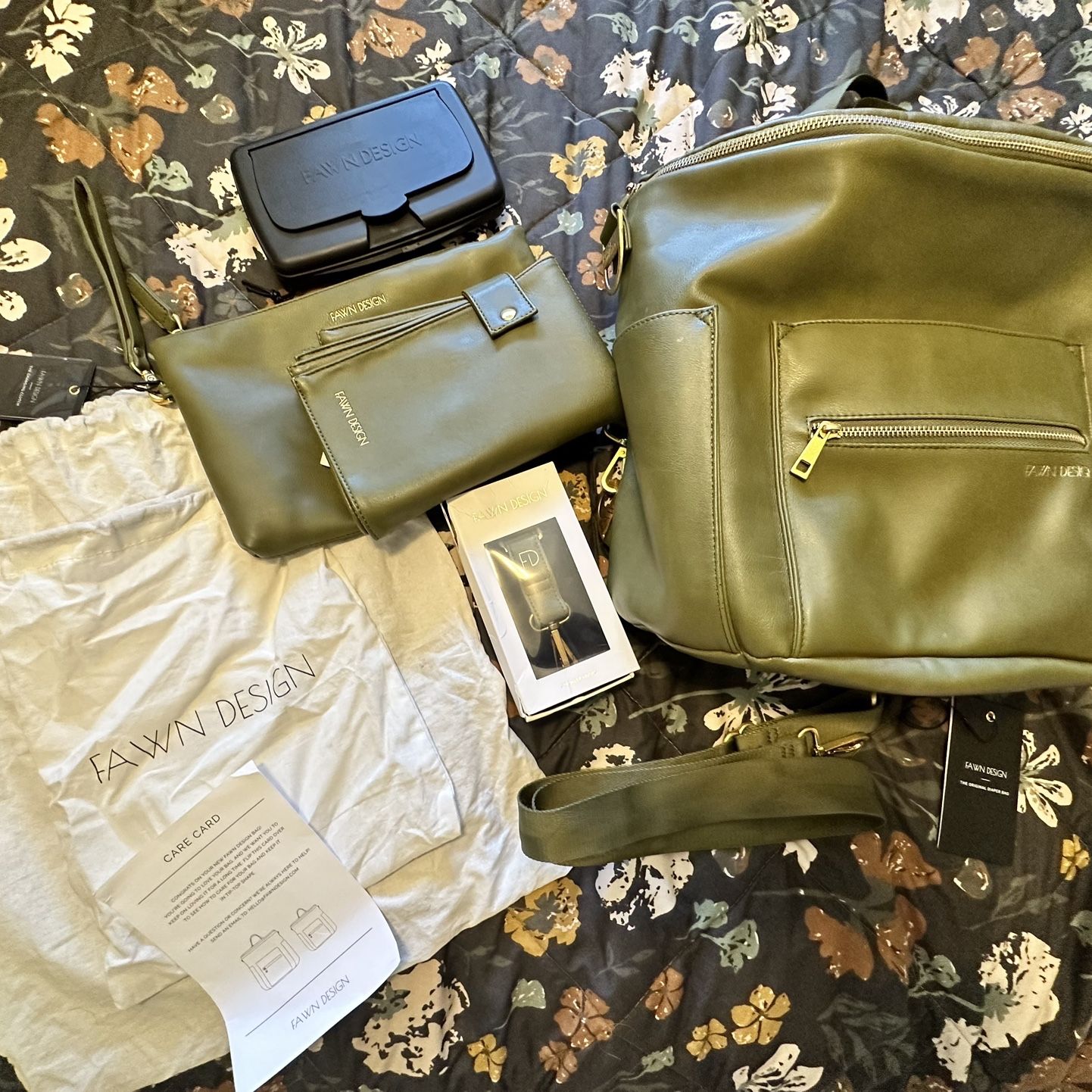 Fawn Design The Original Diaper Bag The Motherhood Bundle  display picture 1